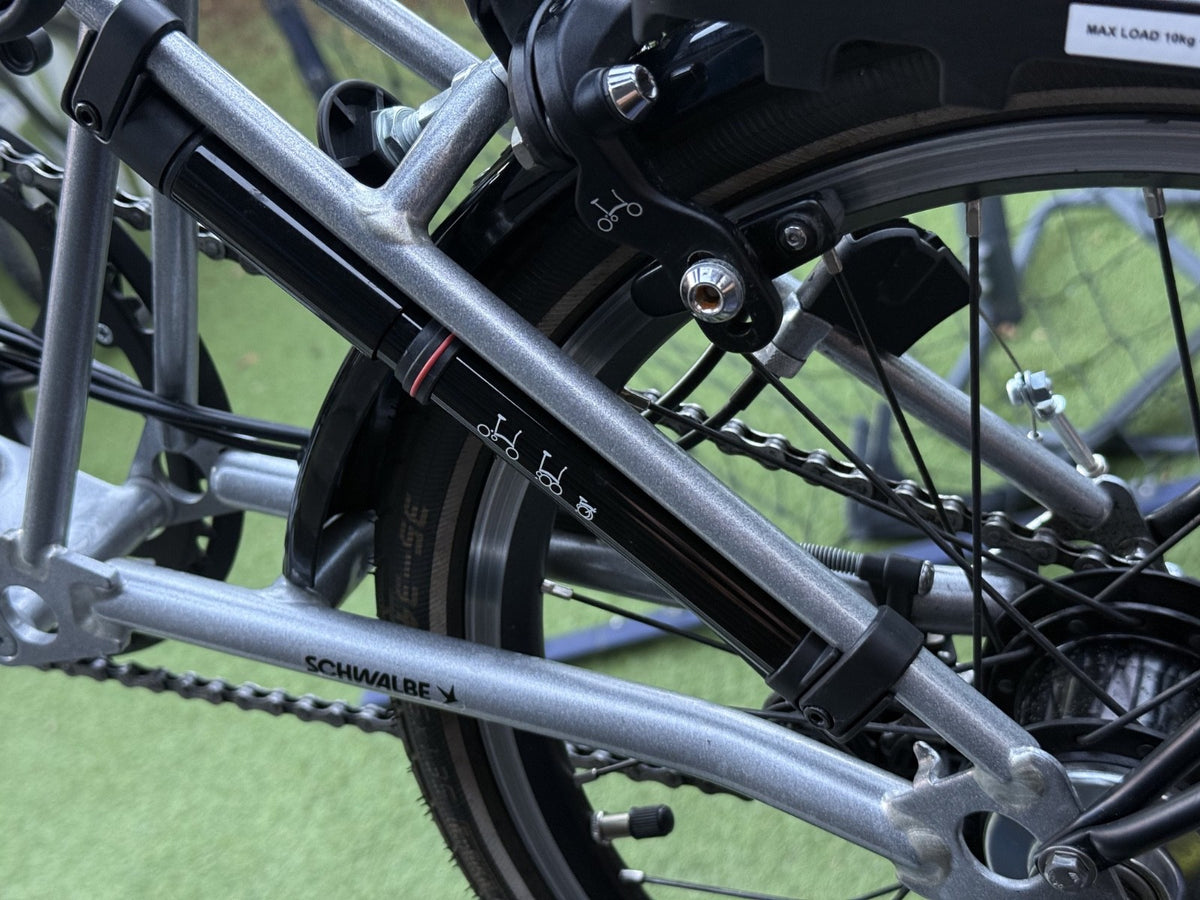 Brompton x Palace Bike 6 speed C Line Low + Rear rack - Unique and Upgraded