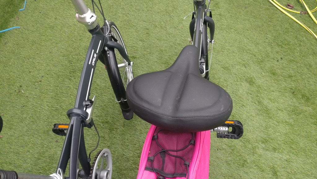 A Pair of Orus Folding Bikes with 20 Wheels Excellent Condition