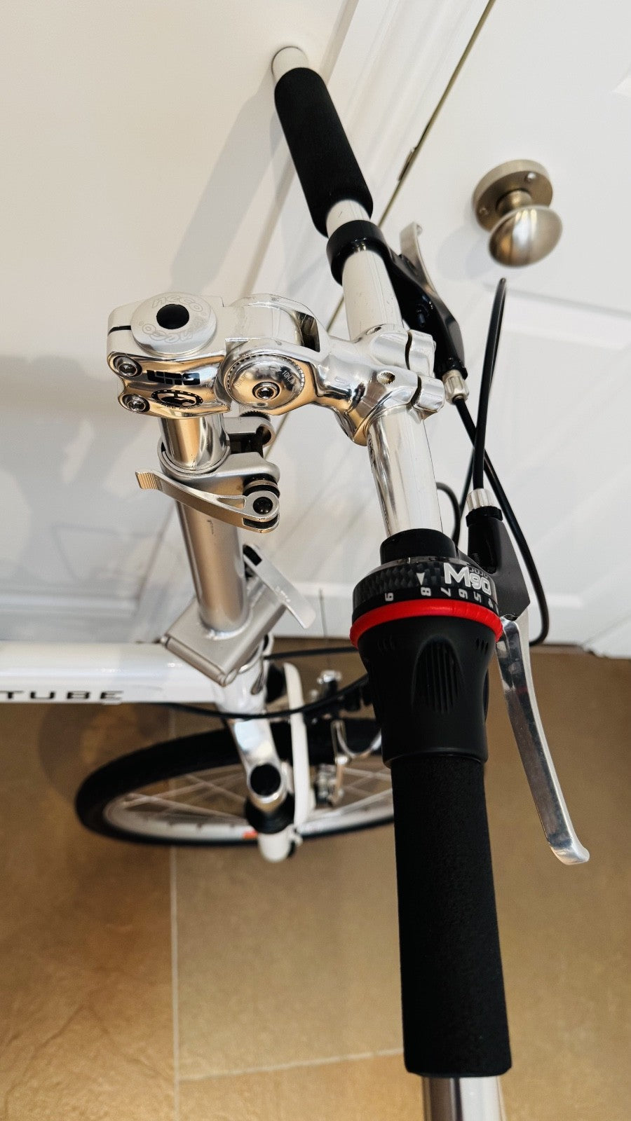 Downtube 9FS Full Suspension Folding Bike - White 20" Excellent Used Condition