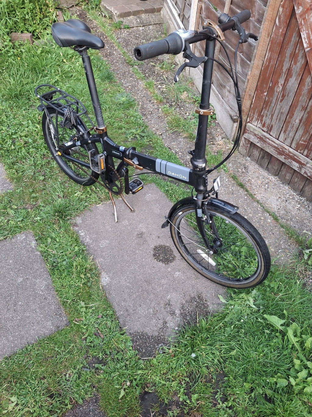 Dahon Vitesse i7 Folding Bike 20" Wheel - 7 Speed Shimano Nexus Hub, Black