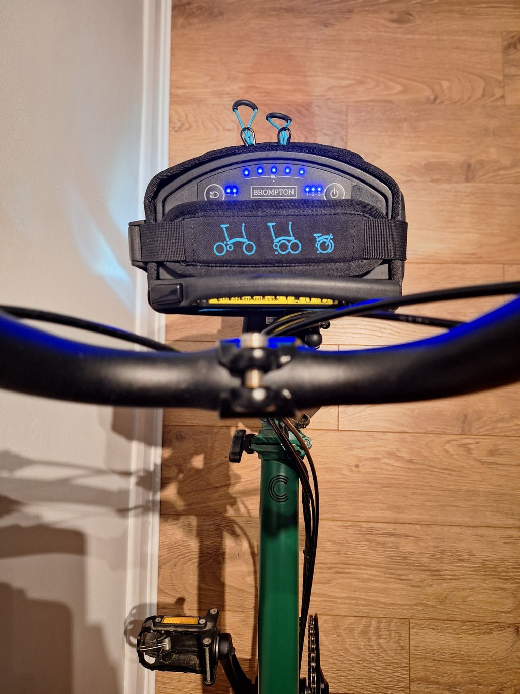 Brompton Electric C Line 6-Speed Racing Green