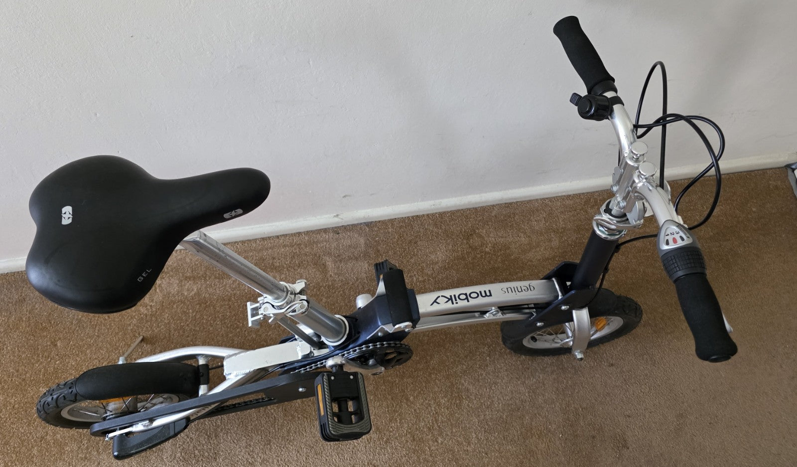 Mobiky Genius Folding Bike 16in Aluminium 1-Speed Mechanical Disc, Silver/Black