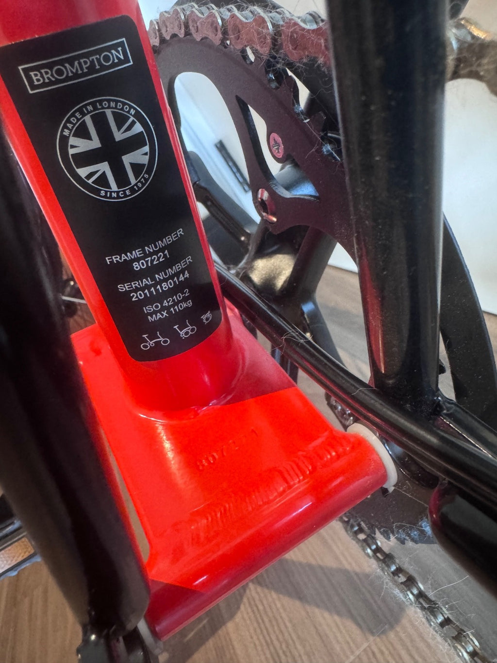 Brompton M6L Black Edition Folding Bike - Gloss Rocket Red