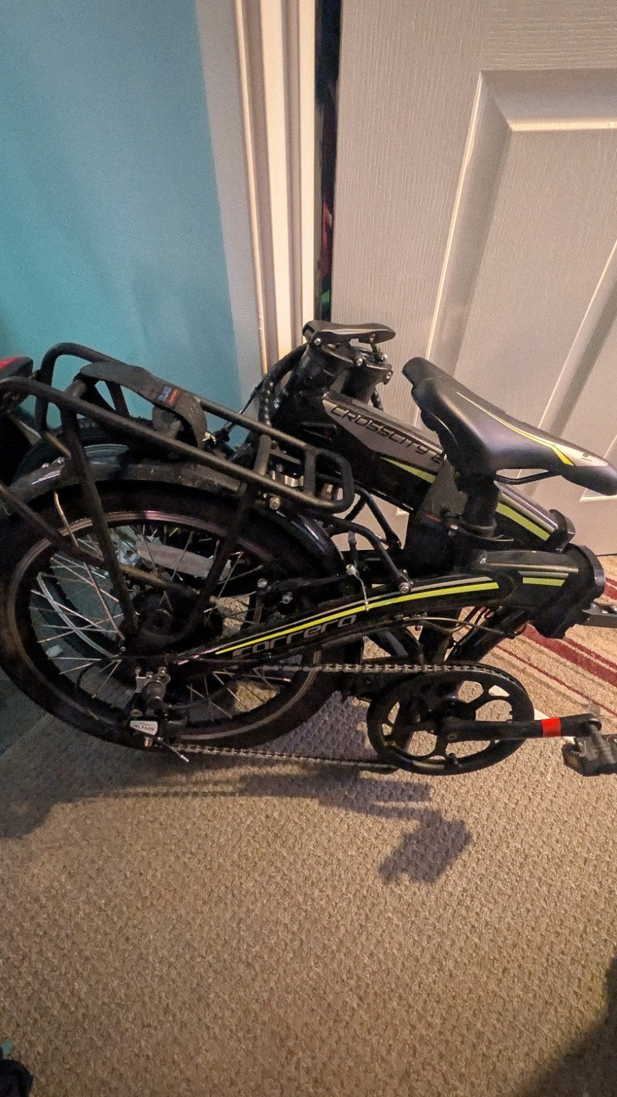 Carrera Cross City Unisex  Folding Bike Halfords