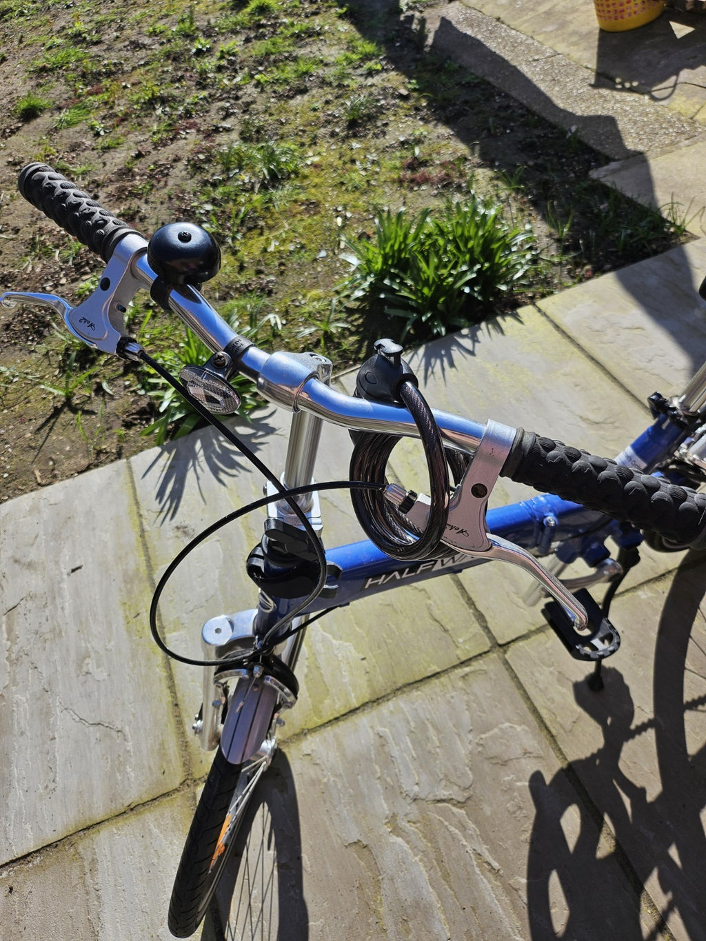 GIANT Halfway Folding Bike. 20'' wheels. 7 speed. VGC. RRP £600