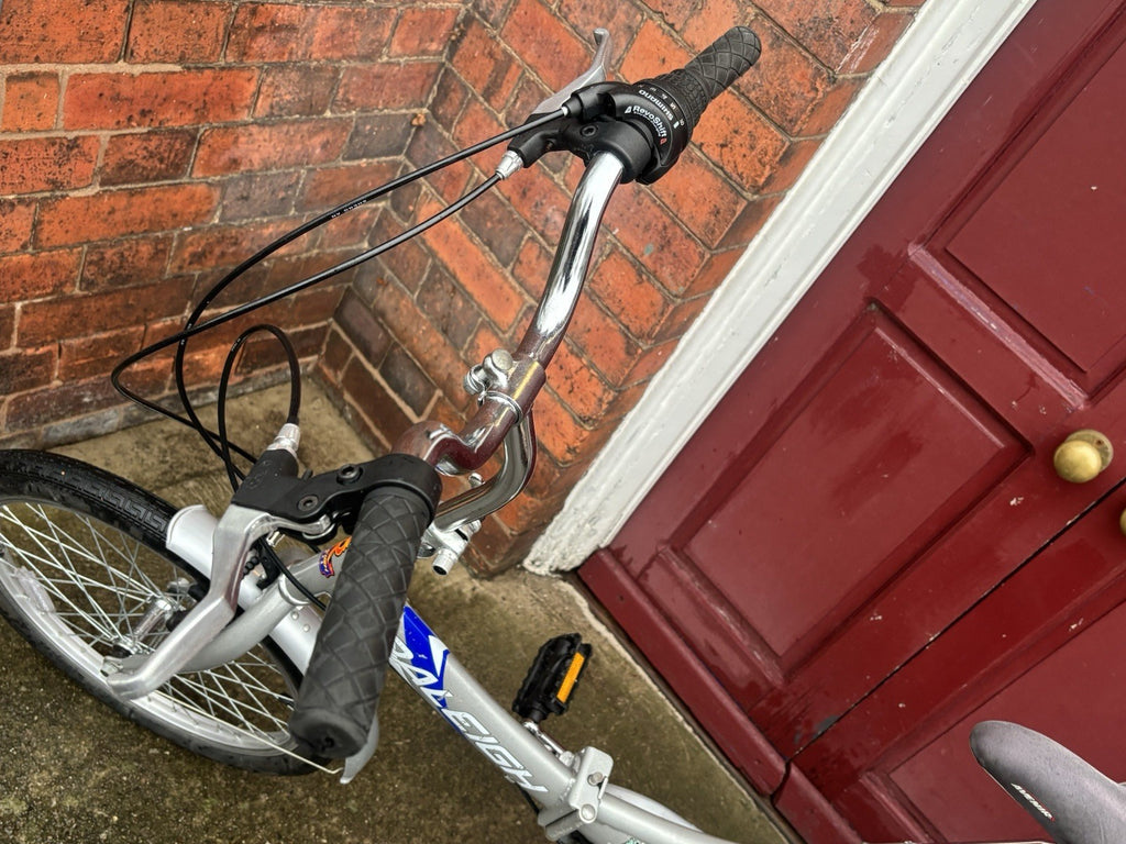 Raleigh Folding Bike 6 Speed Shimano Revishift 20” Wheels Well Maintained