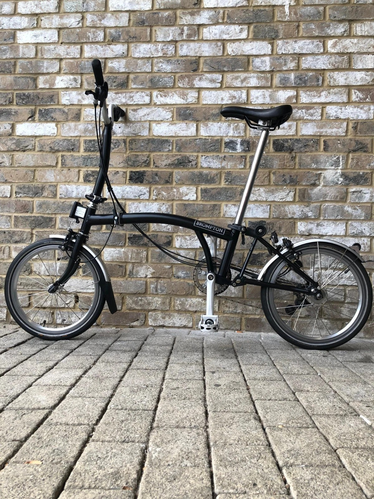 Brompton Bike Black M6L (C Line Explore 6 Speed)