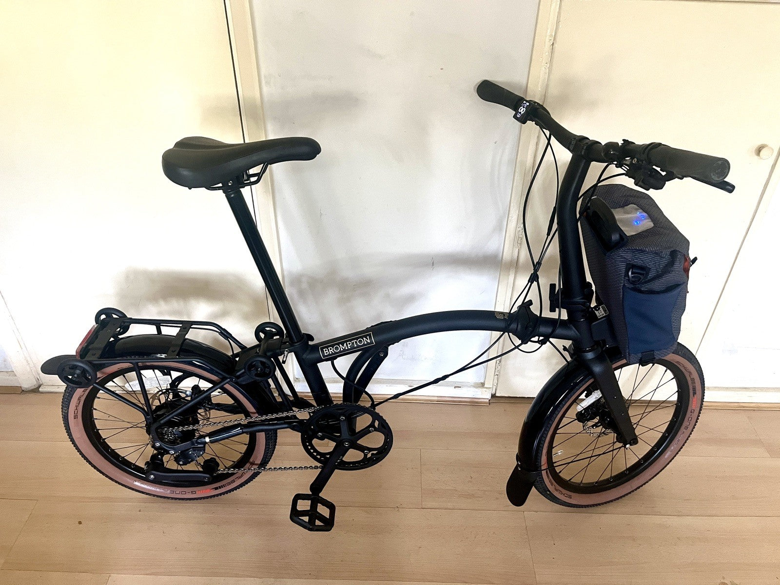 Brompton Electrc G Line MY26 SuperRoll+ e-Motiq system, Space Black