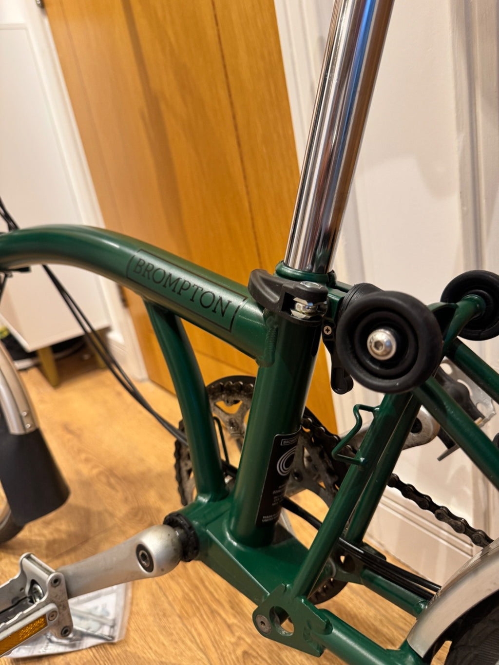 Brompton C Line Utility Folding Bike – Racing Green – Excellent Condition