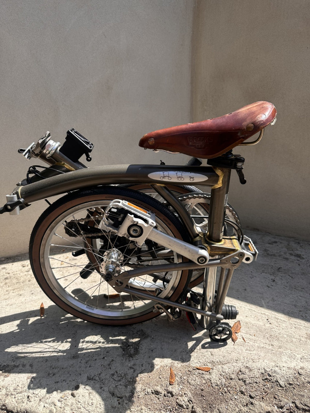 Brompton Superlight S2L-X, 2-speed, S-type flat bars, titanium fork and rear tri