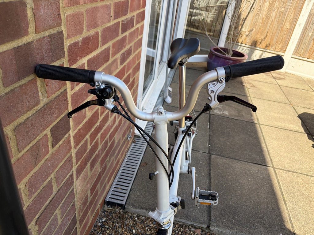 Brompton M3L 3 Speed Folding Bike 2019 White + Genuine Brompton Bag