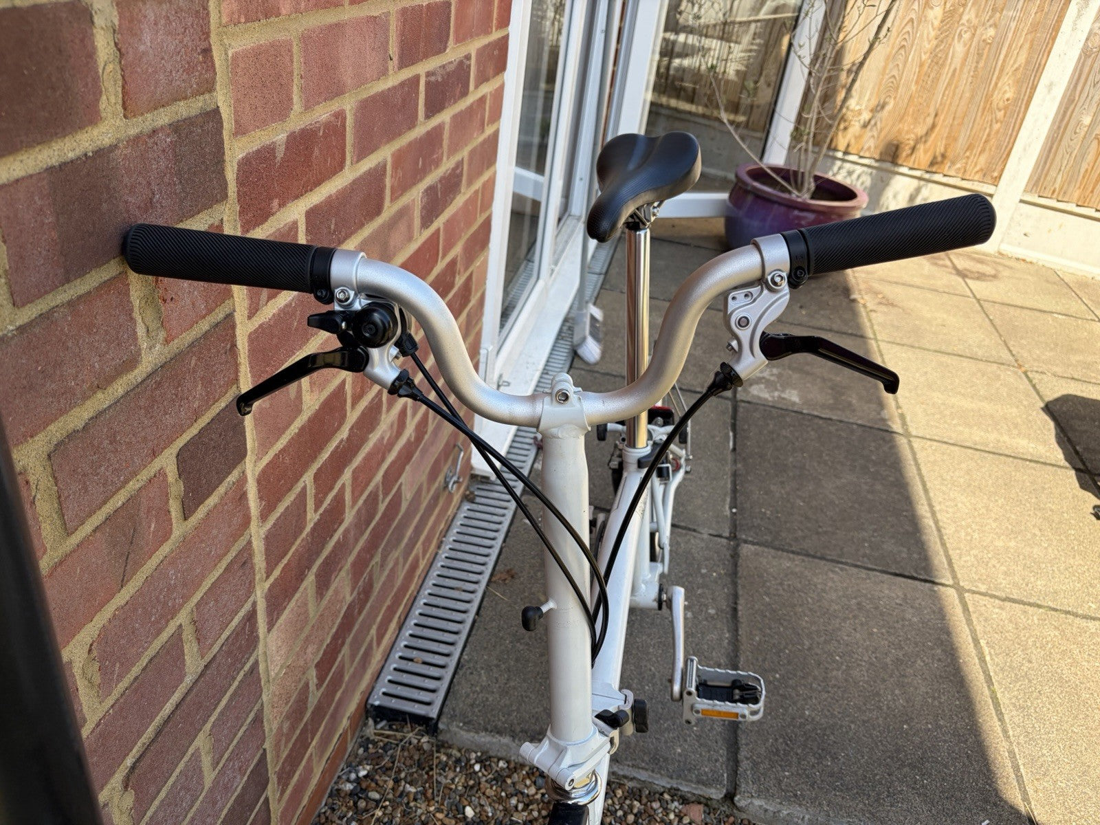 Brompton M3L 3 Speed Folding Bike 2019 White + Genuine Brompton Bag