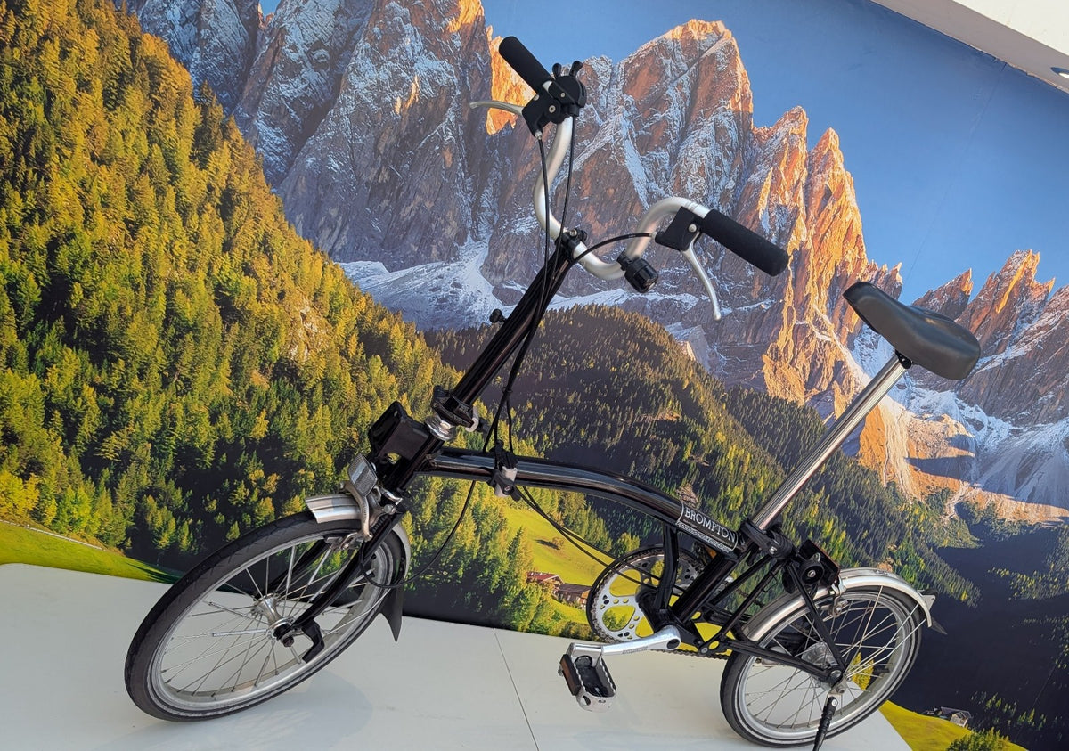 Brompton M3L 16" Folding Bike 3 Speed - Black, w/ Mudguards  - VGC