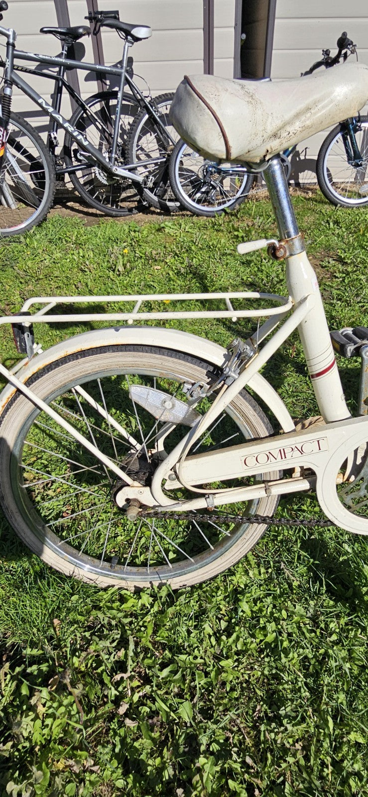Raleigh Compact Vintage Folding Bike Bicycle 1970s Retro Cream White Nice Bike