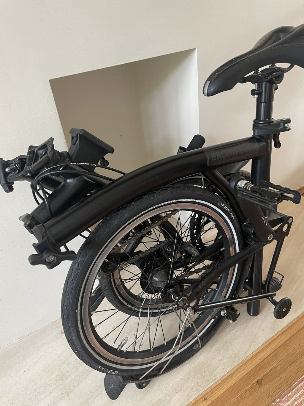 Brompton S2L Folding Bike – 2016 – Black Edition – 2 Speed