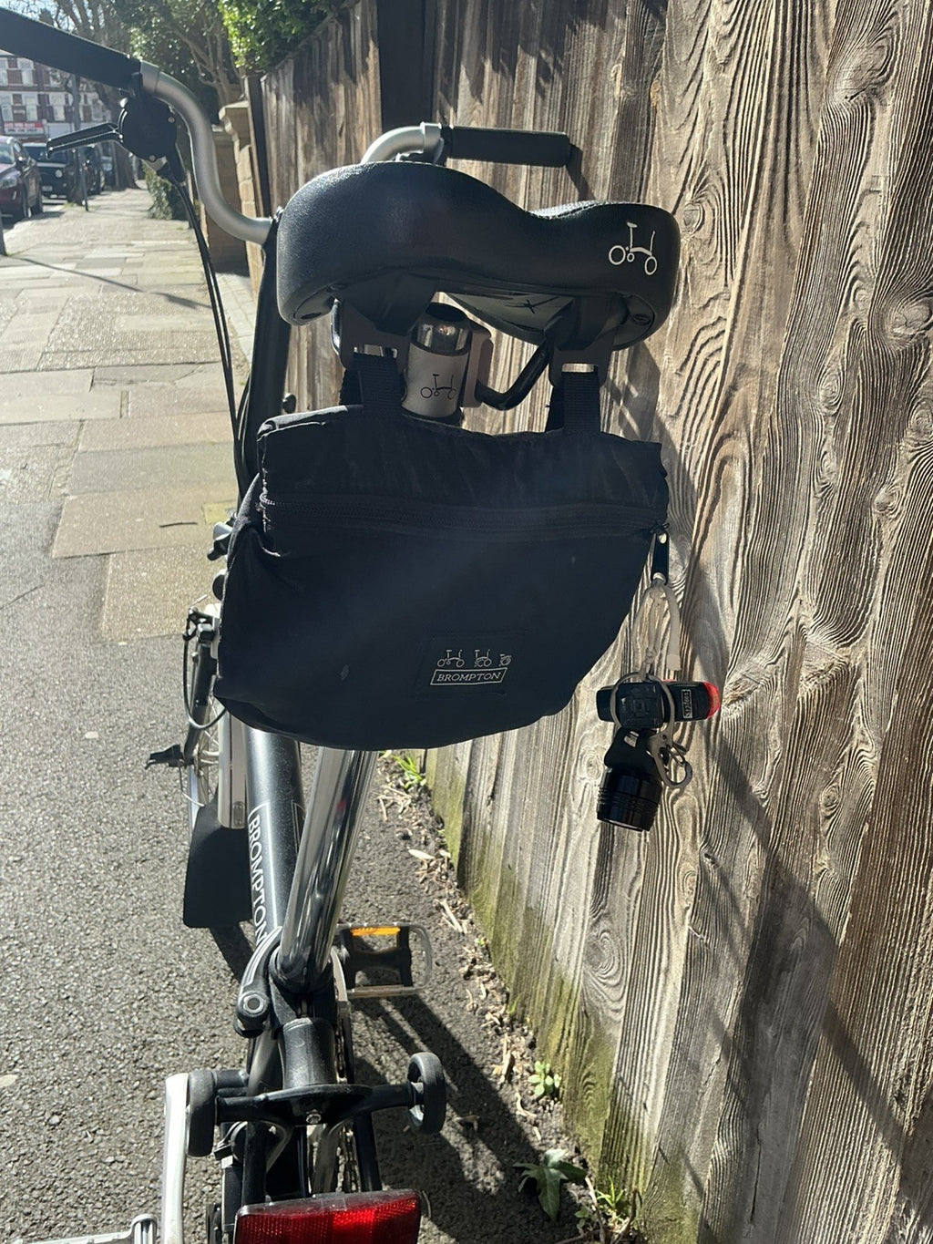 Brompton C-Line Explore 6 Speed Bike Mid (M) - Handlebar - Black