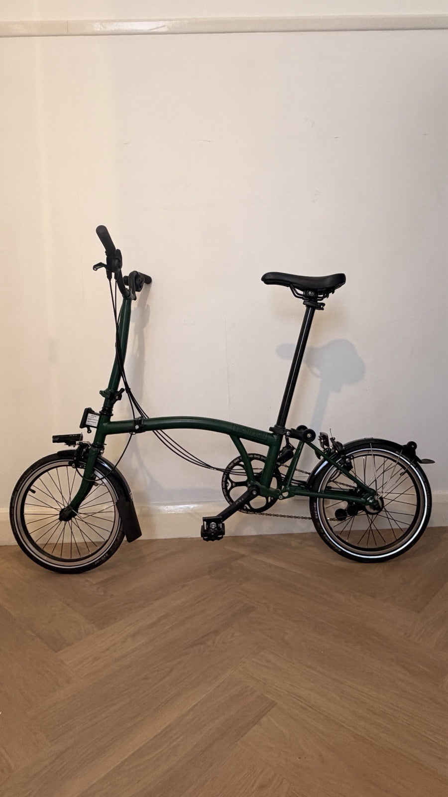 2022 Brompton C Line M6L Racing Green 6 Speed - Folding bike