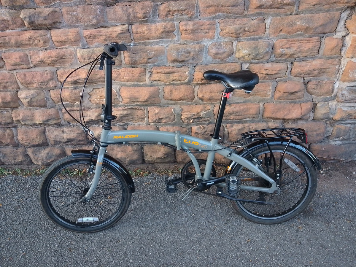 Raleigh Evo-2 Folding Bike - 20 inch wheels – Grey