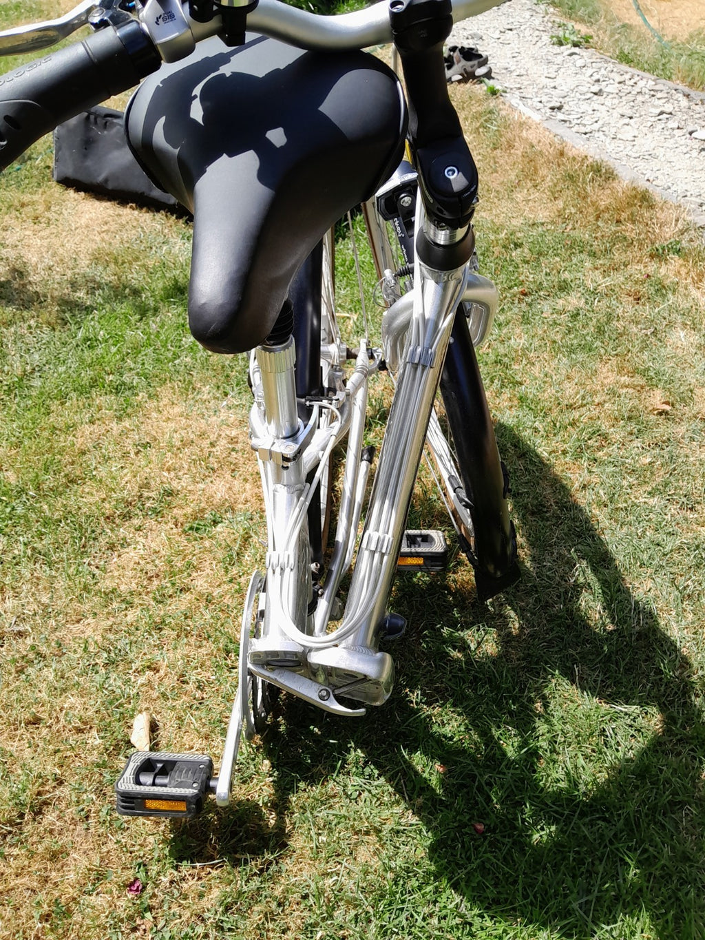 Dahon Espresso (med) 26" Folding Hybrid Bike Aluminium + many extras...