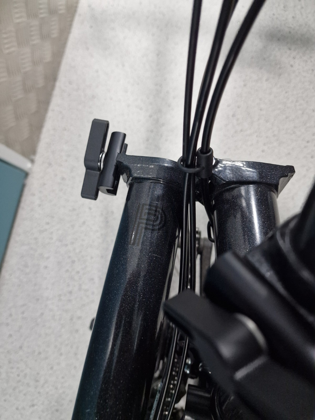 Brompton P Line Explore 12 Speed Folding Bike in Excellent Condition
