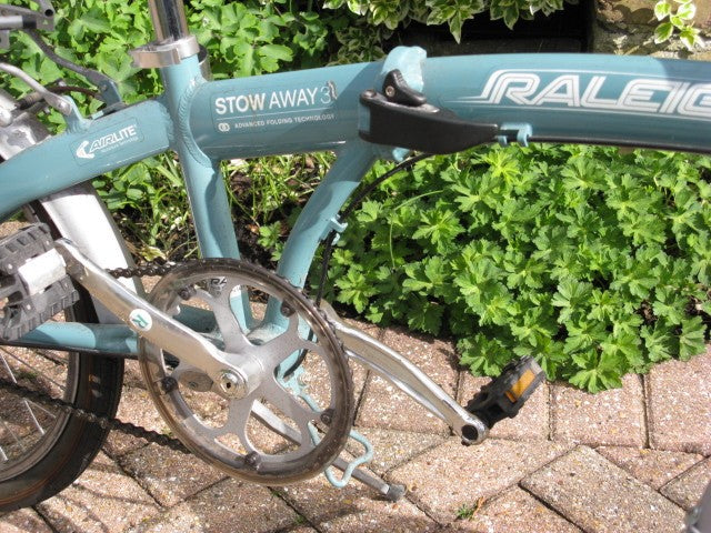 Raleigh Stowaway - genuine ridden less than 300 miles - excellent condition