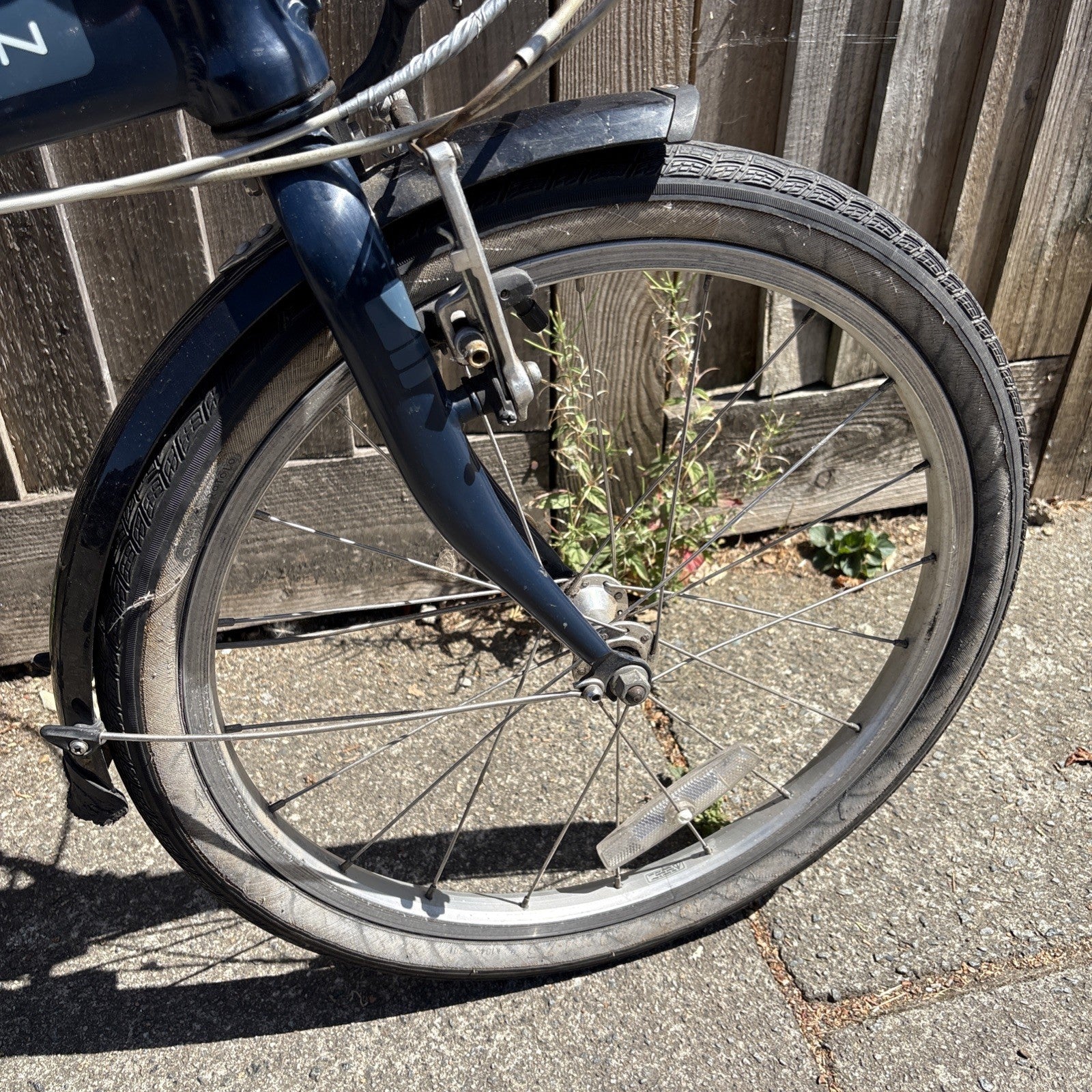 Dahon Vitesse D7 Folding Bike 20" Wheels 7-Speed Shimano Aluminium Commuter