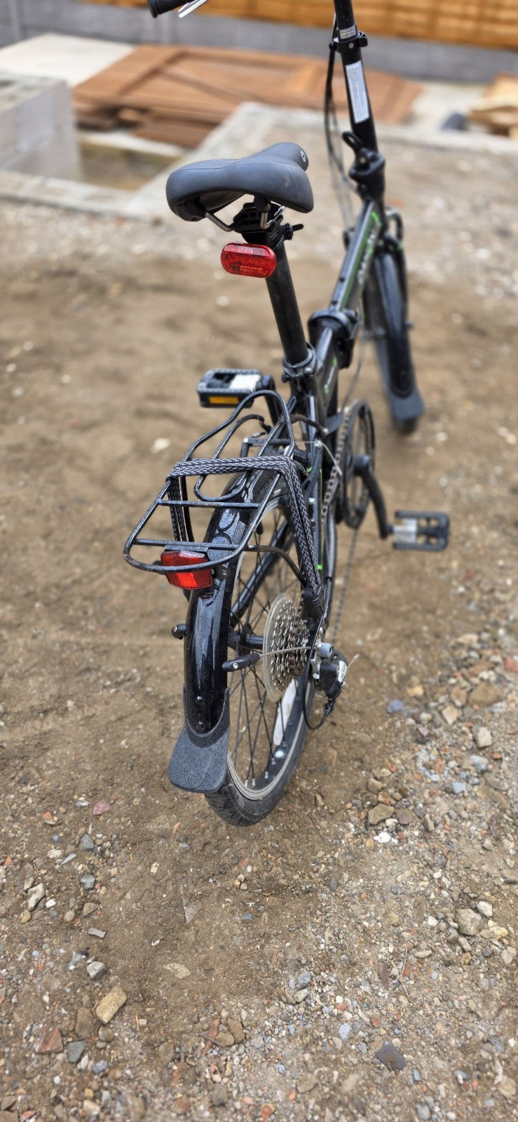 Dahon Vitesse Alloy D8 folding commuter bike, Obsidian black,  superb Condition