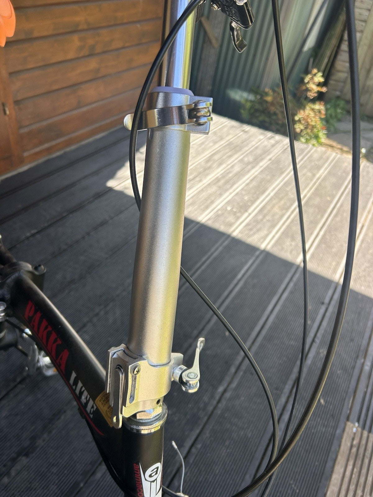 Ammaco Pakka Lite compact bike 16” Wheels