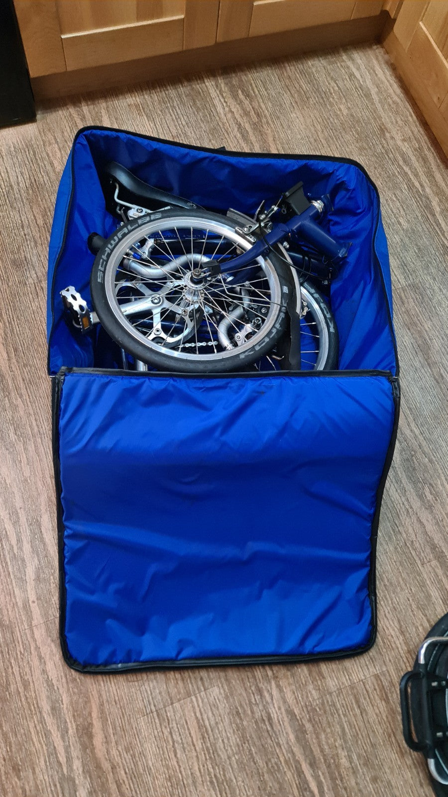 Brompton Folding Bike Blue 16in M Frame Cruiser Bar Caliper Brakes Mudguards