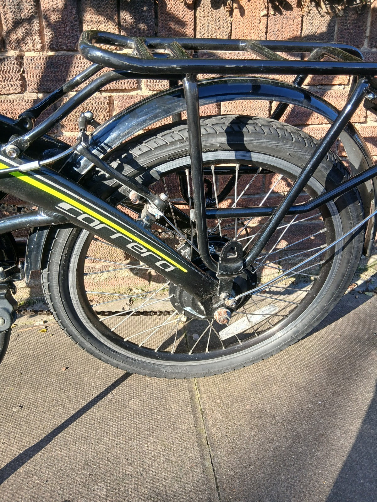 Carrera Intercity Unisex 8 Speed 20'' Wheels Compact Folding Bike