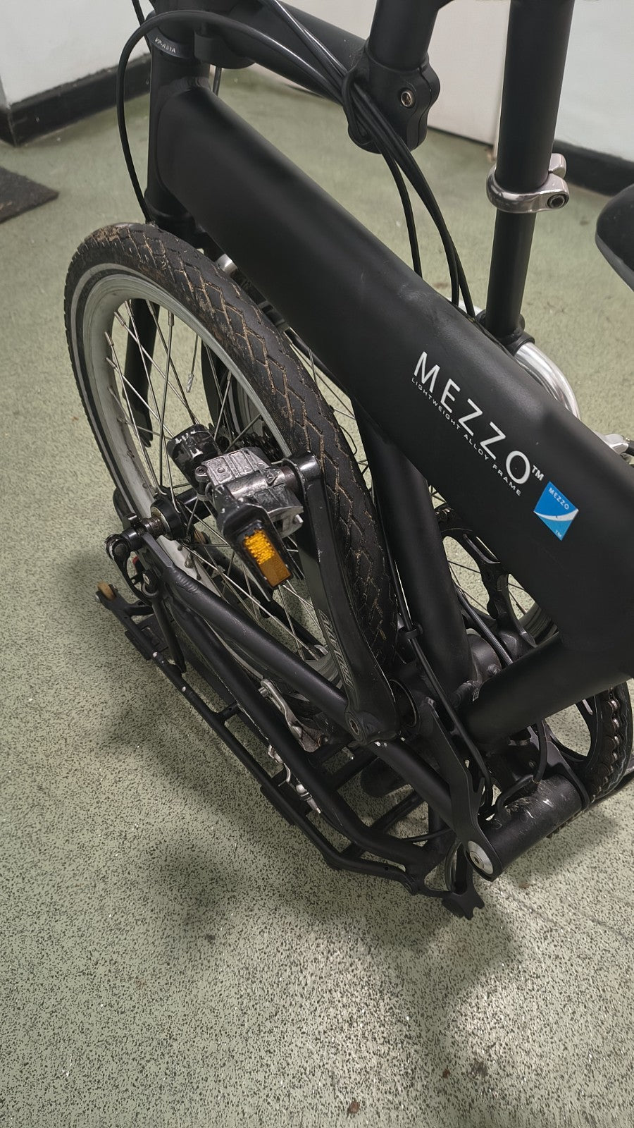 Mezzo D9 Lightweight folding Bike