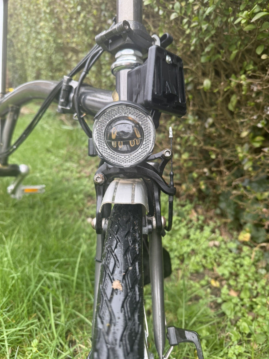 2017 Brompton M3R Folding Bike, Raw Lacquer, Brooks B17 Saddle, Dynamo Hub Light