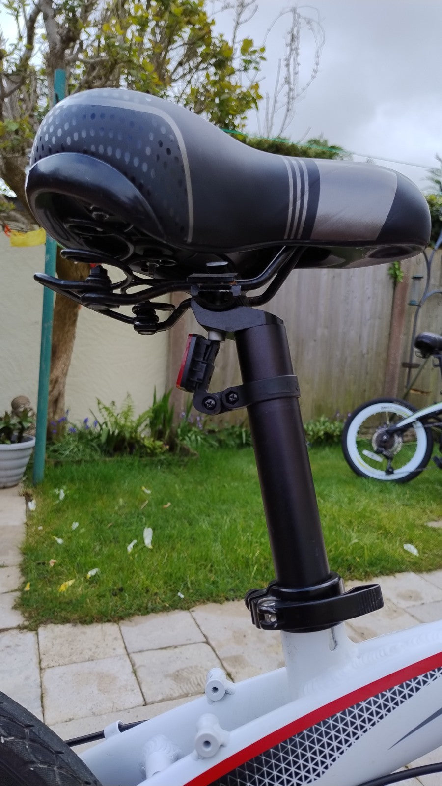 20" Lightweight Folding Bike 7 Speed Gears And Dual Brake Discs