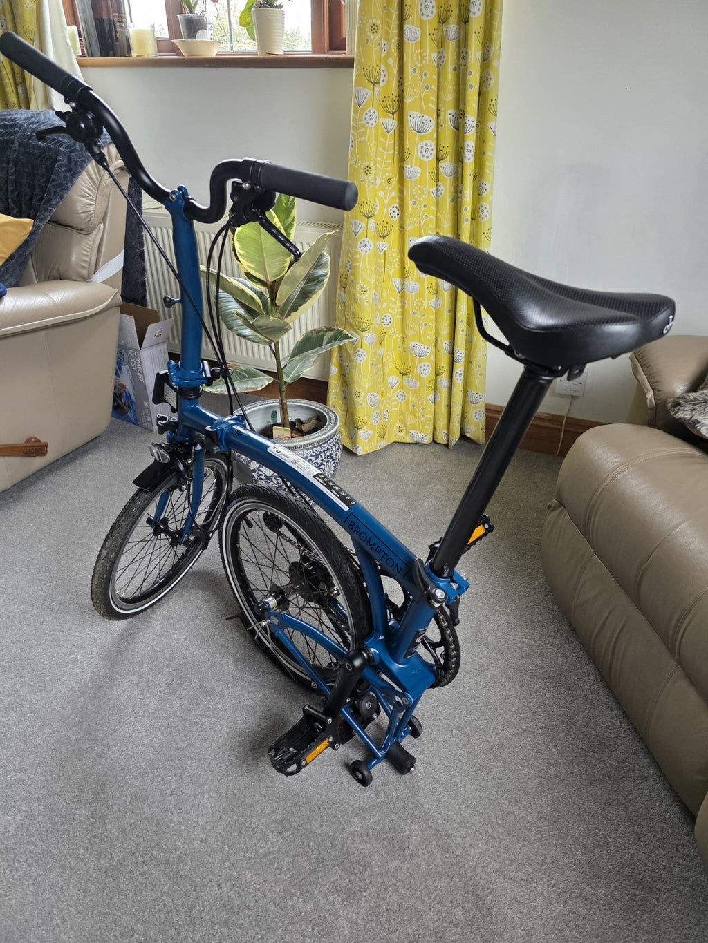 Brompton C Line Explore Mid Handlebar Folding Bike 2 Gear