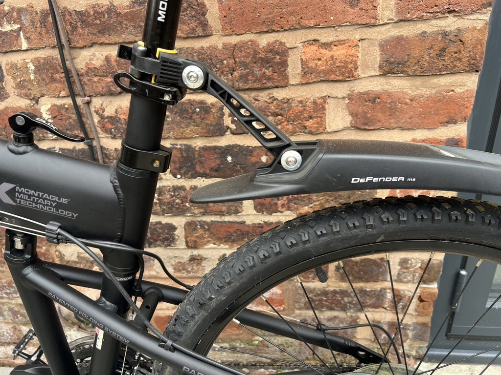 Montague Paratrooper Pro, Large, SDG Bel-Air Saddle, Defender M2 Mudguards