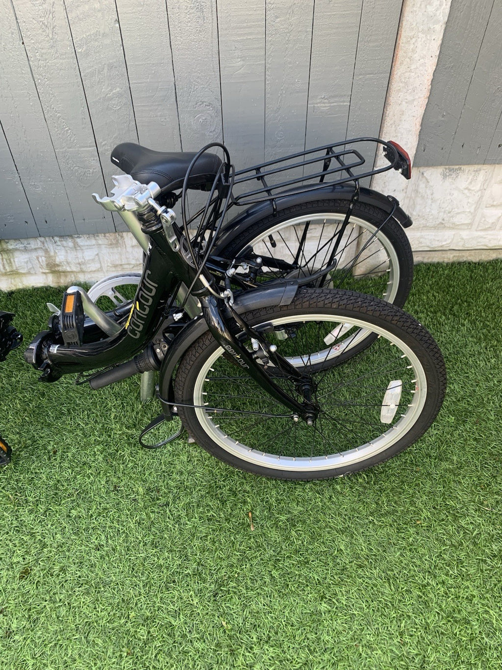 Apollo Contour Unisex Folding Bike 7 Speed, Black, 20" Wheels,