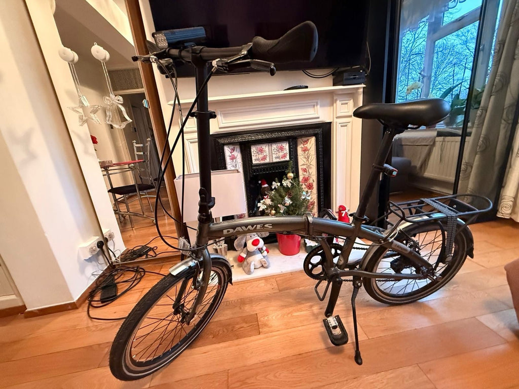 Dawes Folding Bike – Compact, Practical & Perfect for City Riding