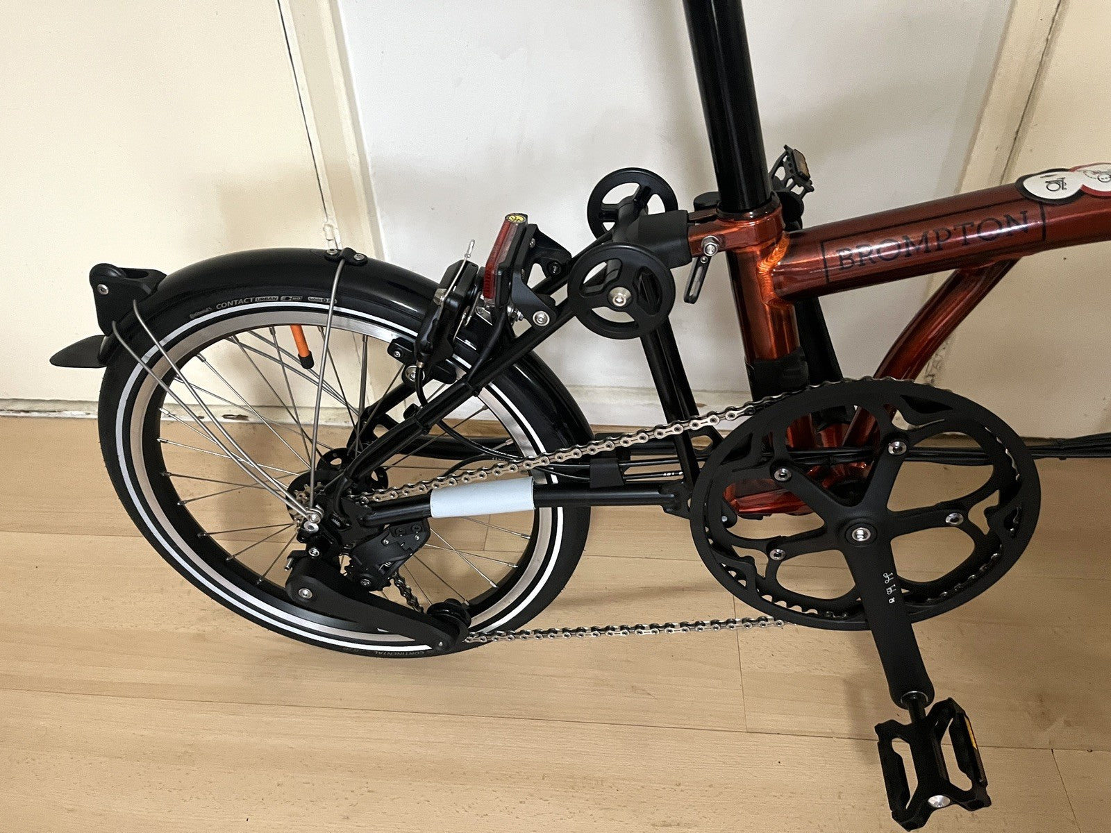 Brompton Ele ctric P Line Urban folding bike, 2024  Flame Lacquer, One size New