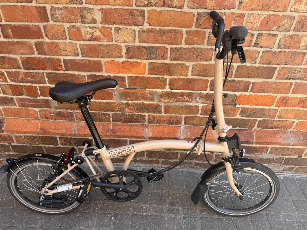 Brompton C-line Dune sand - folding bike