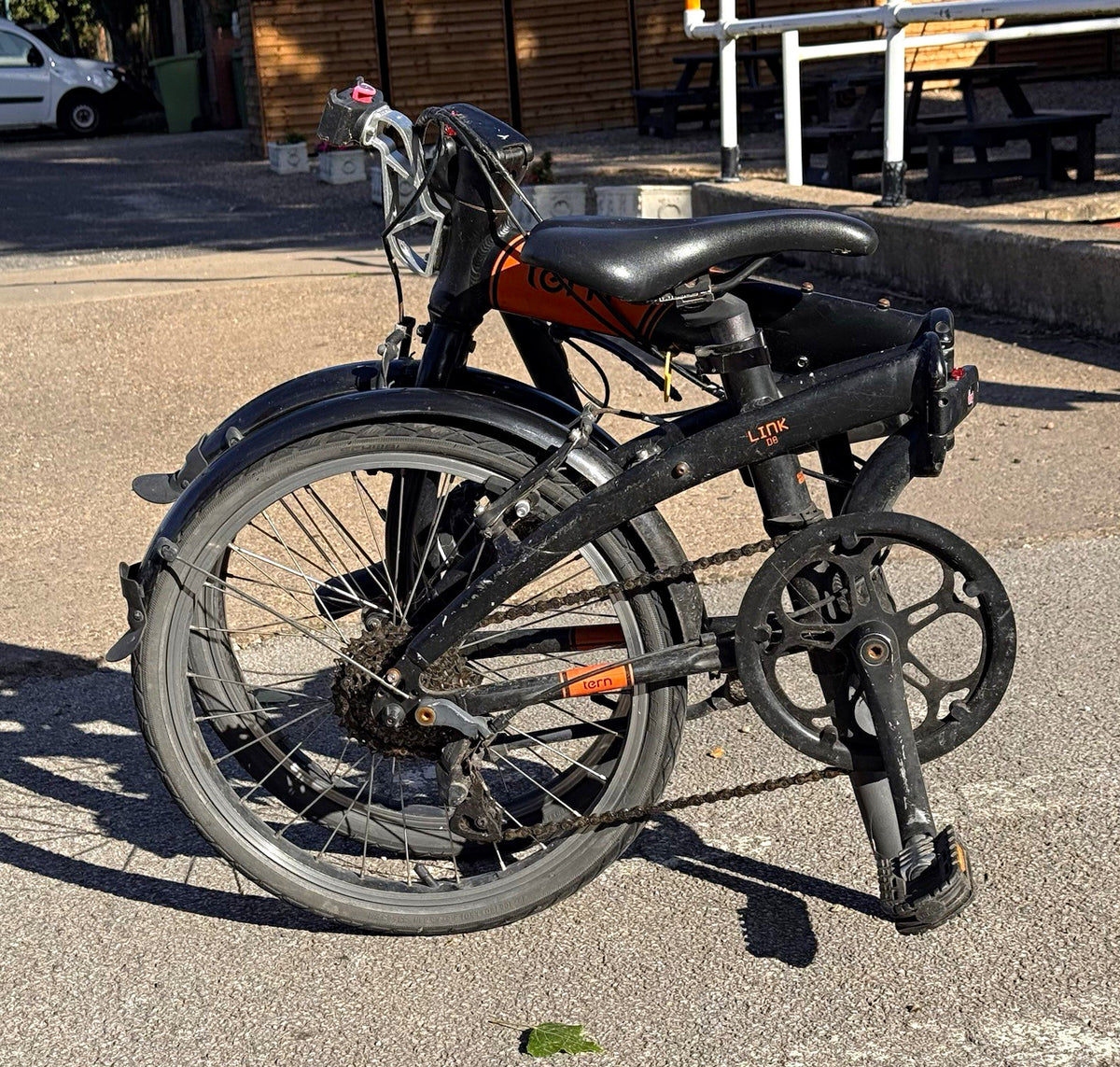 Tern Folding Bike V-Brake Black/Orange Mudguards