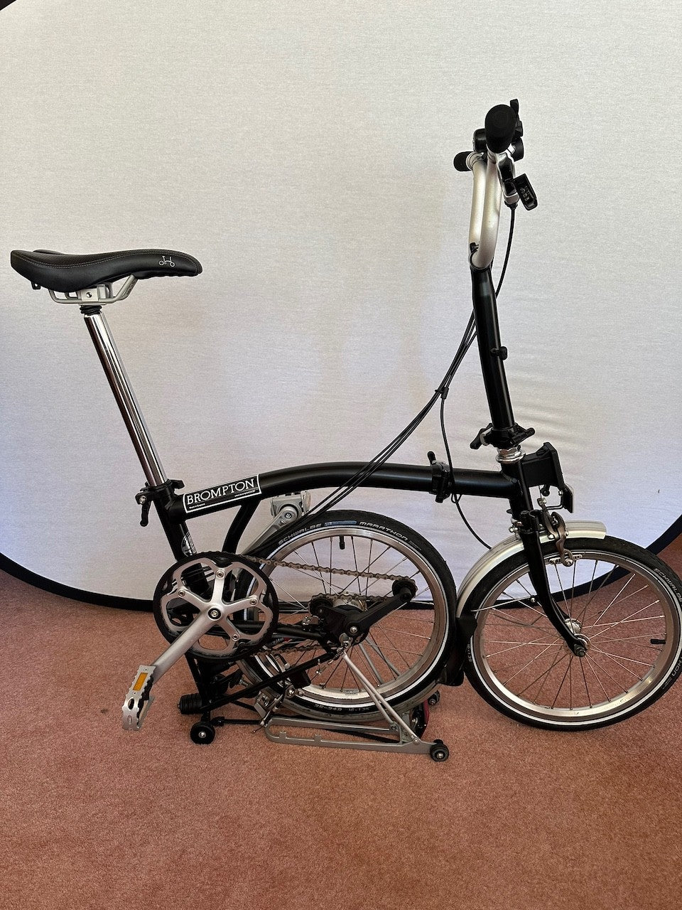 Brompton Folding Bike Black 6 Speed Gears Rear Carrier Bell Used Once M6R