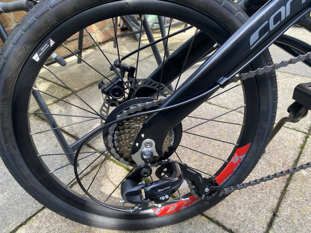 Carrera Inner City Folding Bike 20 Inch Wheels 7 Speed