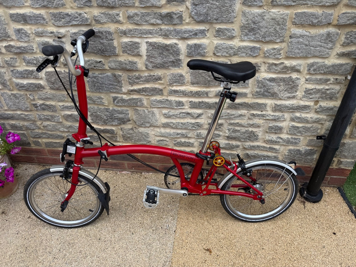 Brompton M3L Folding Bike - Red, 2021 year, Excellent Condition with Easy Wheels