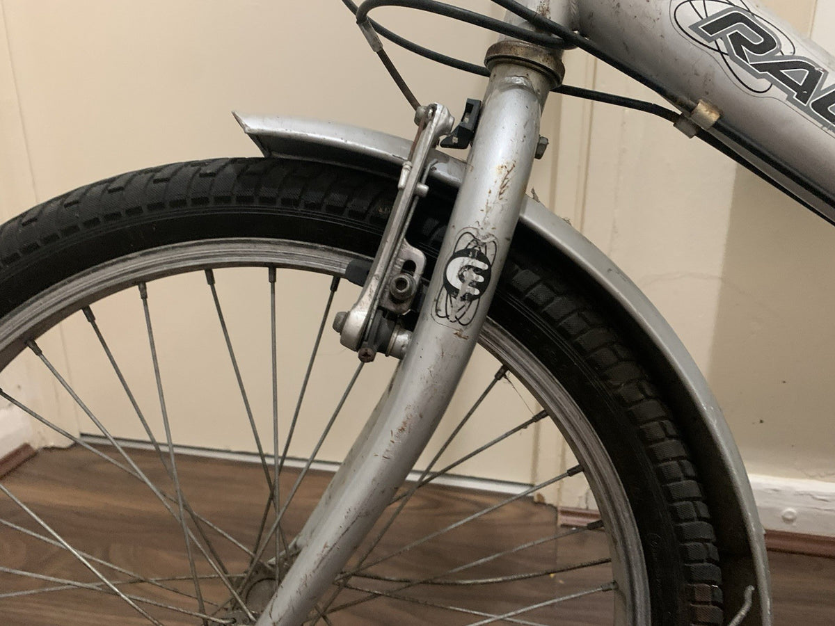 Raleigh  Bike 20in Silver/Black, Mudguards, Rear Rack, Grip Shifter