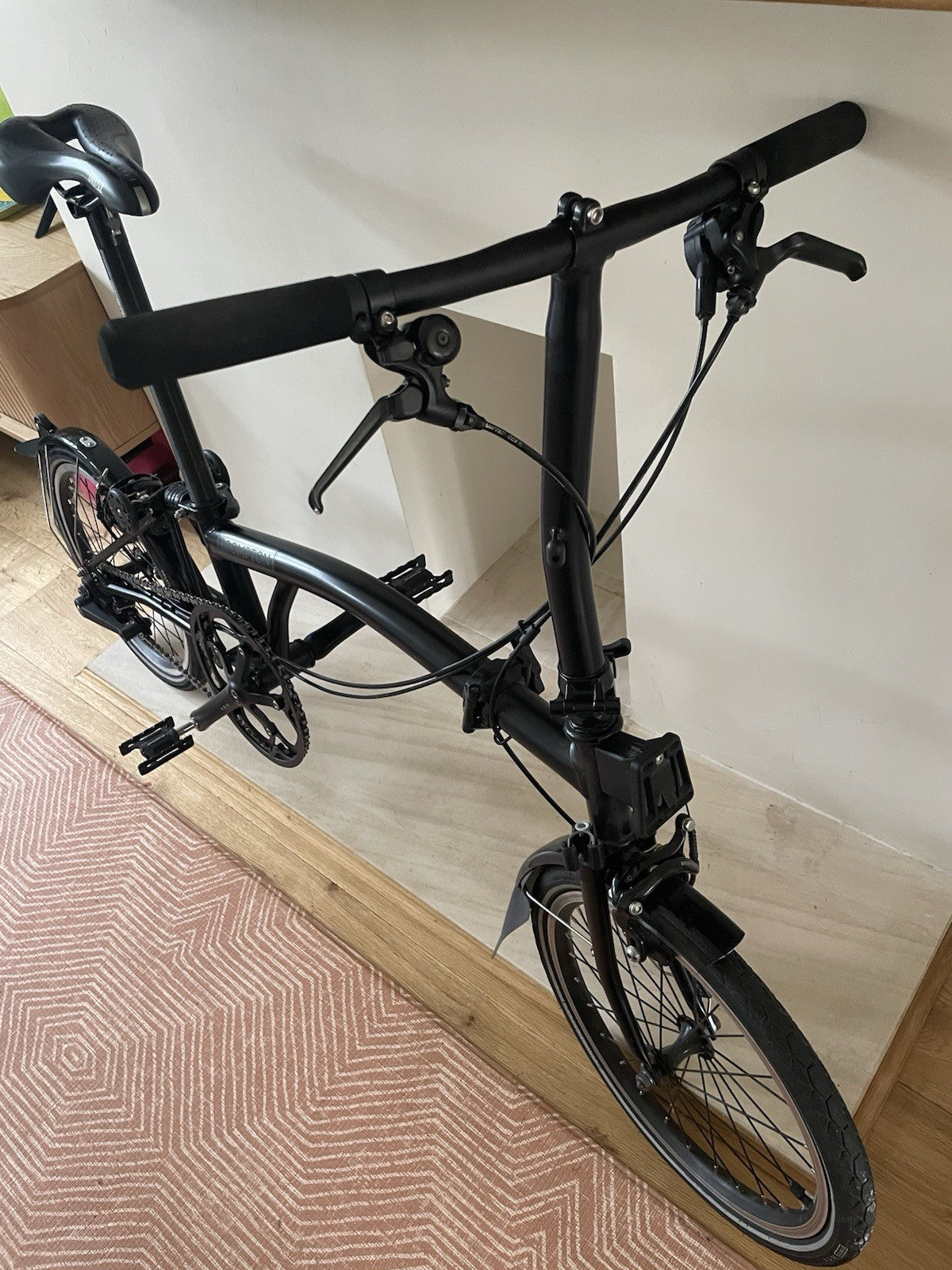 Brompton S2L Folding Bike – 2016 – Black Edition – 2 Speed