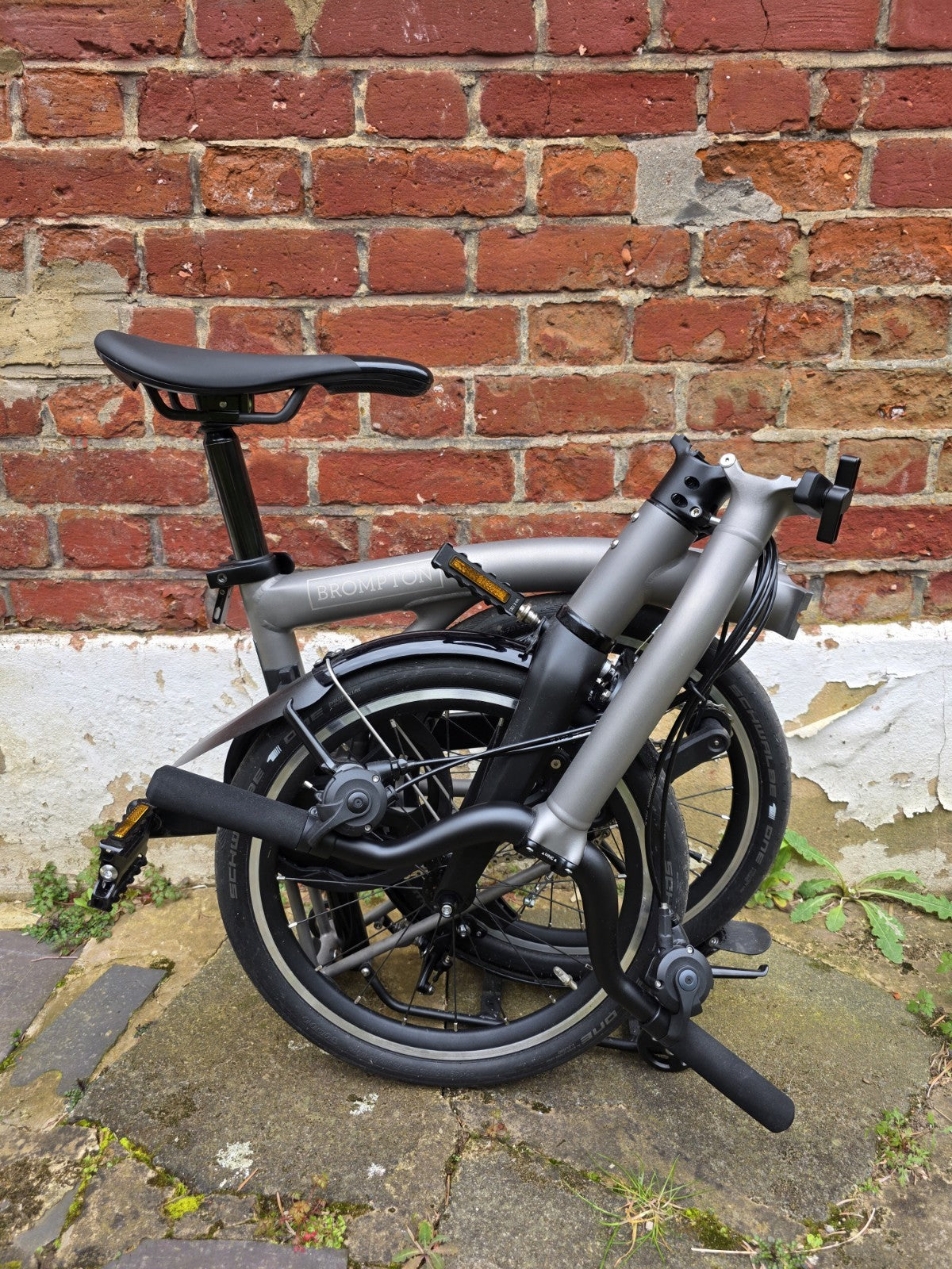 Brompton T Line Mid Bar 12-Speed With Rear Rack Kit