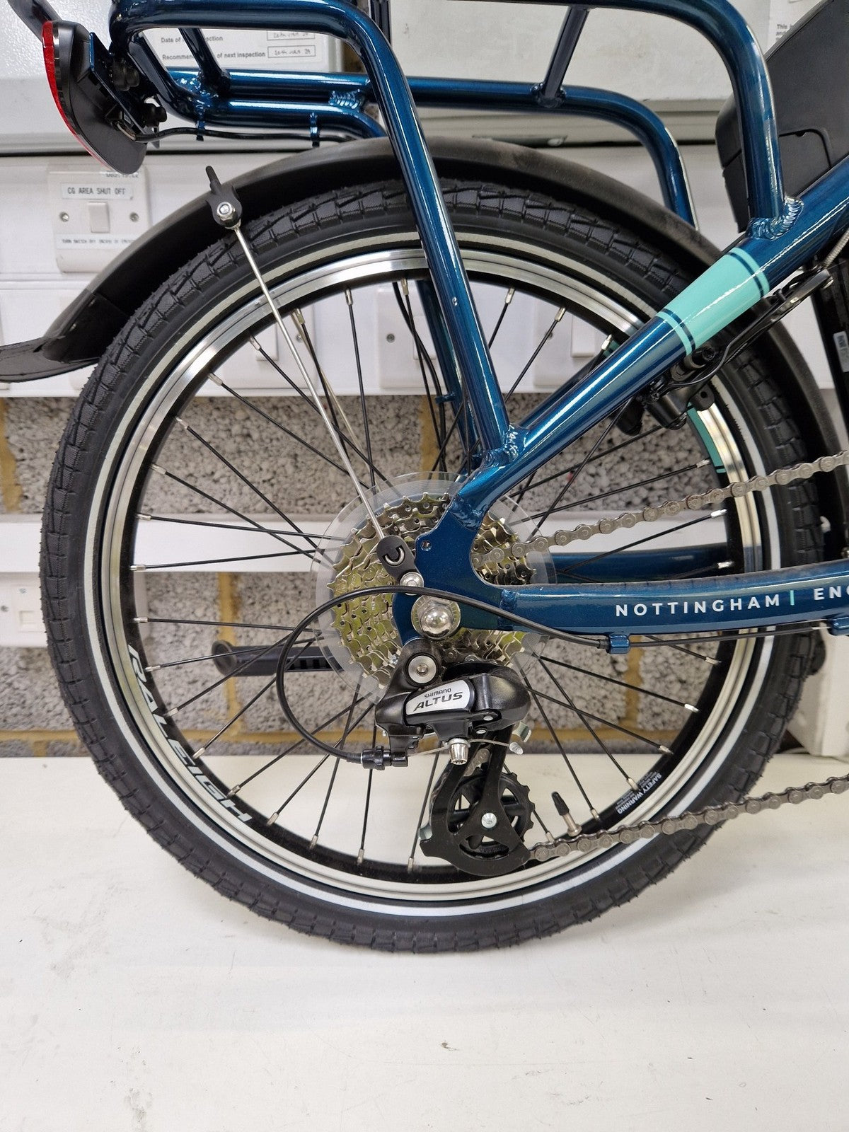 Raleigh 2019 Evo Alloy Folding Compact Bike 20" Wheel - Blue Green (Used/Marks)