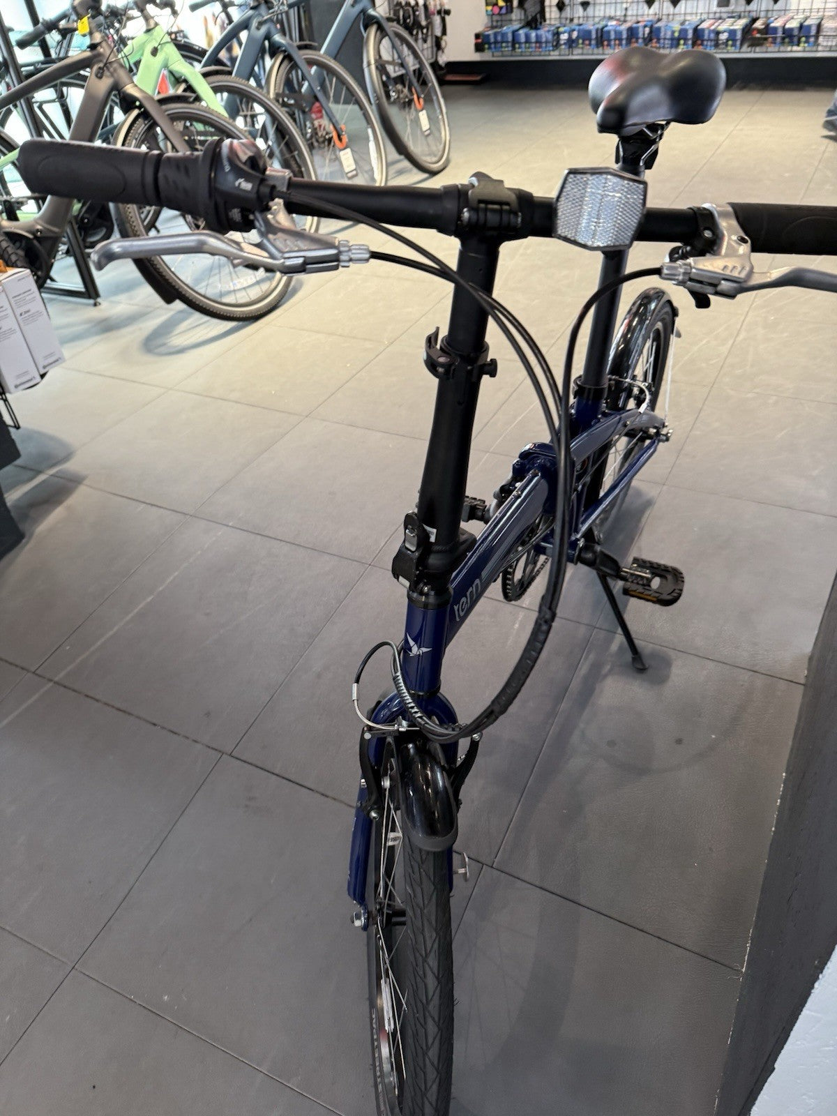Tern 20in Folding Bike Blue 7-Speed Derailleur V-Brakes Mudguards Kickstand