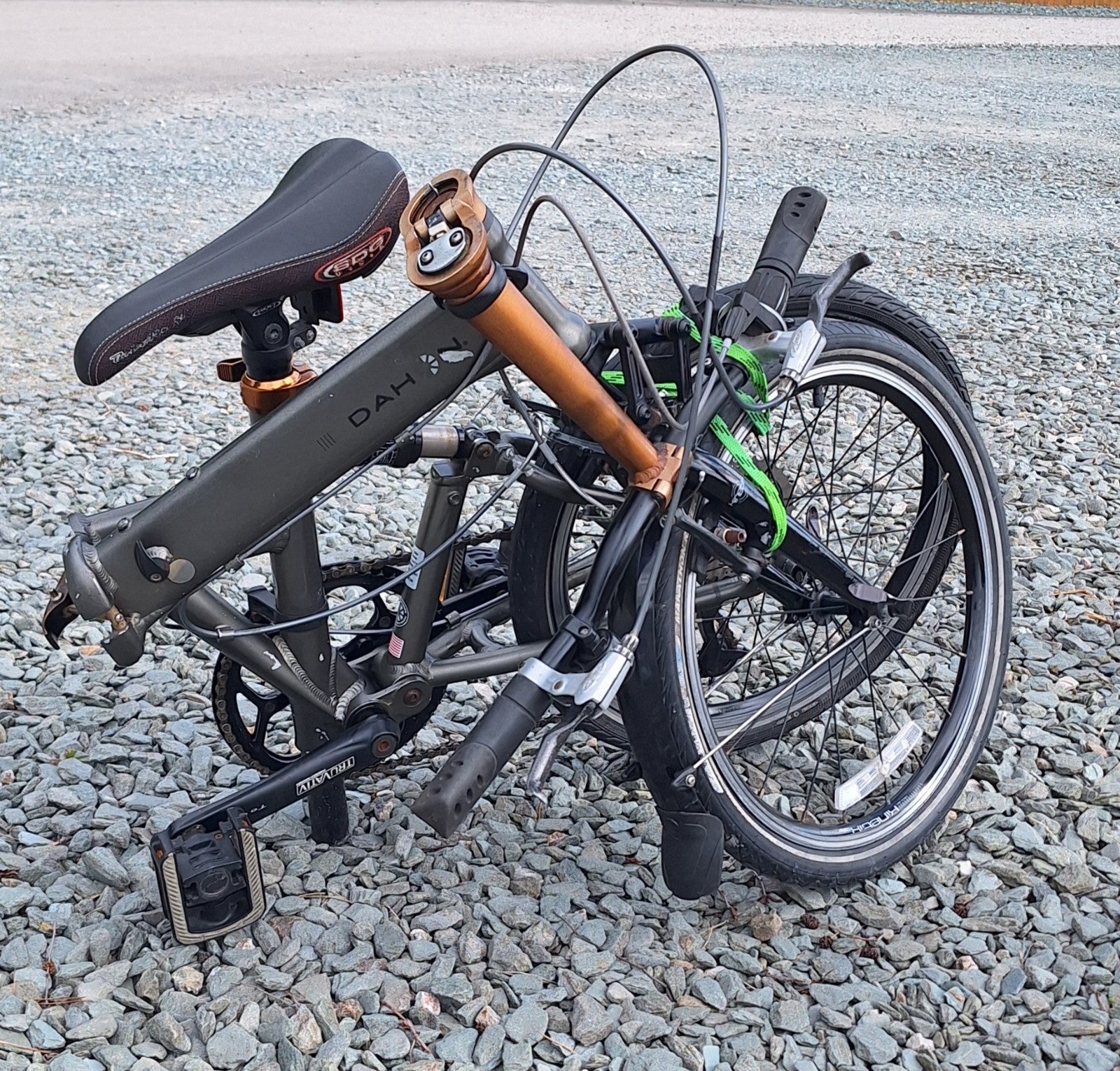Dahon P8 Jetstream Folding Bike