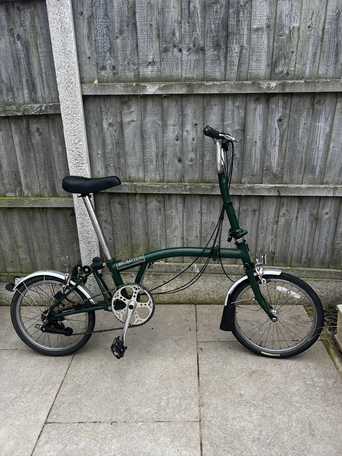 Brompton M3L Folding Bicycle – Recently Serviced, Low Usage, City Commuter Green
